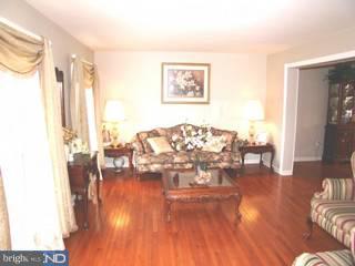 35 Lorne Road Turnersville, NJ 08012 - Photo 2 of 6 Gallery Image 2