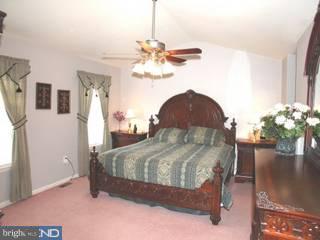 35 Lorne Road Turnersville, NJ 08012 - Photo 4 of 6 Gallery Image 4