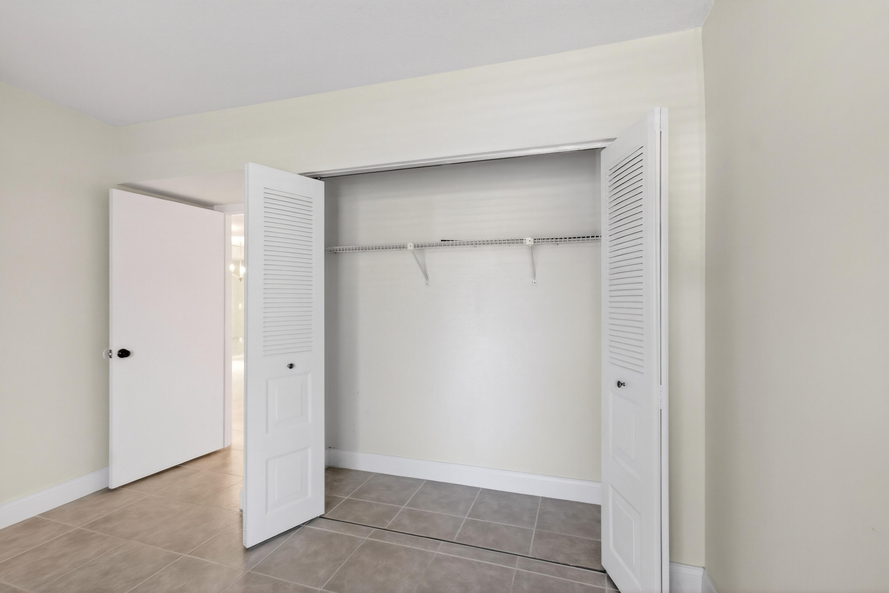 351 Club Circle, Unit 101 Boca Raton, FL 33487 - Photo 44 of 55 44-print-DSC_8740
