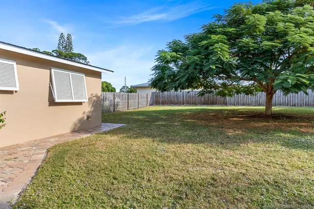 $475,000 | 3194 Jefferson Street, Stuart, FL 34997