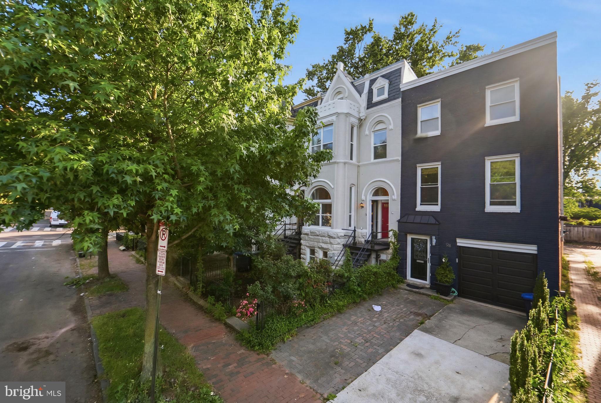 706 12th Street Northeast Washington, DC 20002 - Photo 44 of 49 a view of a house with a yard