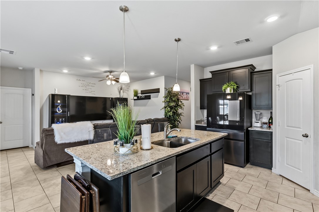 2009 Chief Street Bryan, TX 77807 - Photo 11 of 27