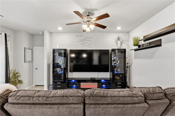 $299,900 | 2009 Chief Street, Bryan, TX 77807