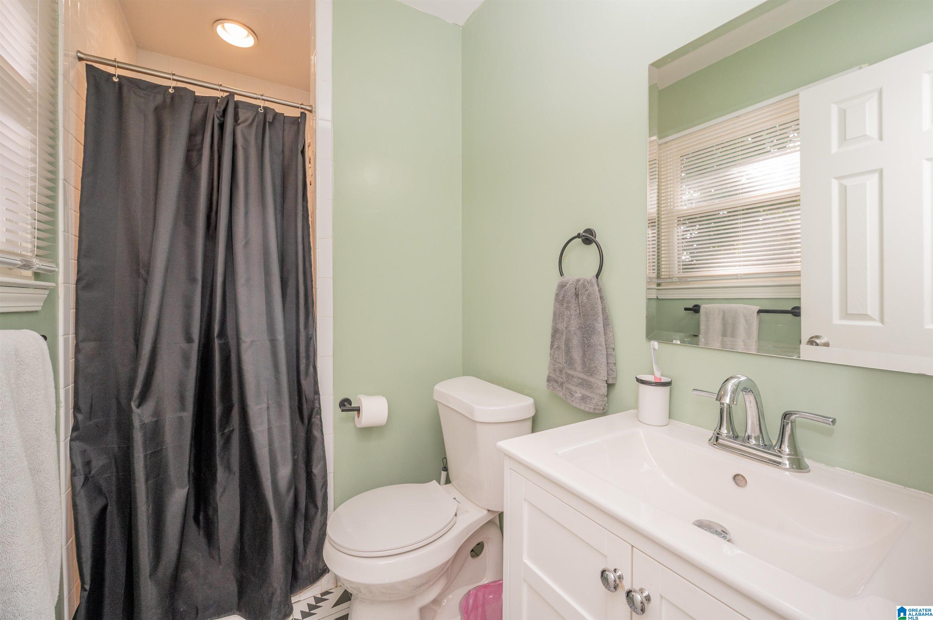 5280 Dresden Road Birmingham, AL 35210 - Photo 19 of 41