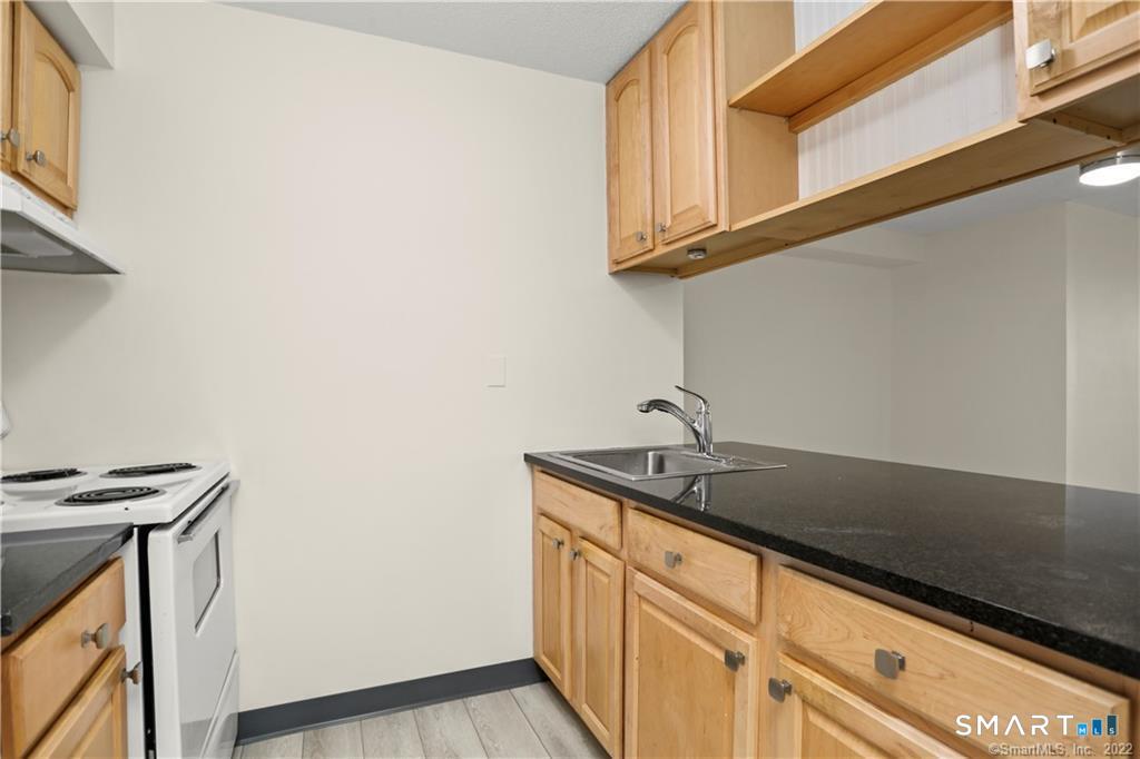25 Ellsworth Street, Unit 5 Bridgeport, CT 06605 - Photo 12 of 25