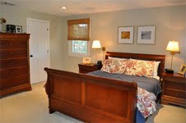 52 Clifford Road Sudbury, MA 01776 - Photo 8 of 18