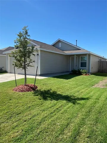 a open kitchen with lots of counter top space