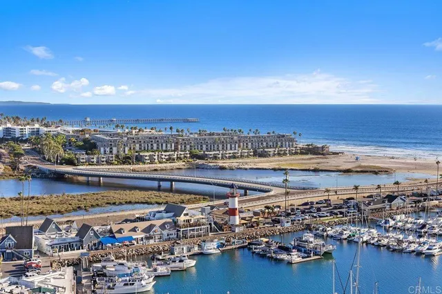 $1,395,000 | 1200 Harbor Drive, Unit 15B, Oceanside, CA 92054