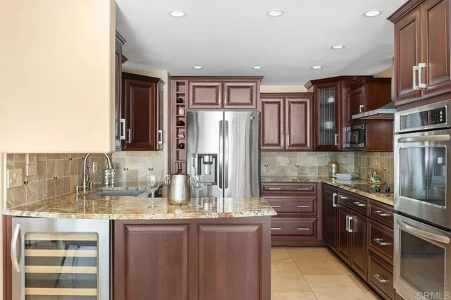 $1,395,000 | 1200 Harbor Drive, Unit 15B, Oceanside, CA 92054