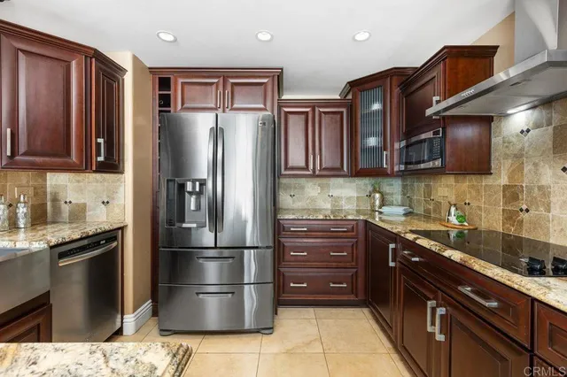 $1,395,000 | 1200 Harbor Drive, Unit 15B, Oceanside, CA 92054