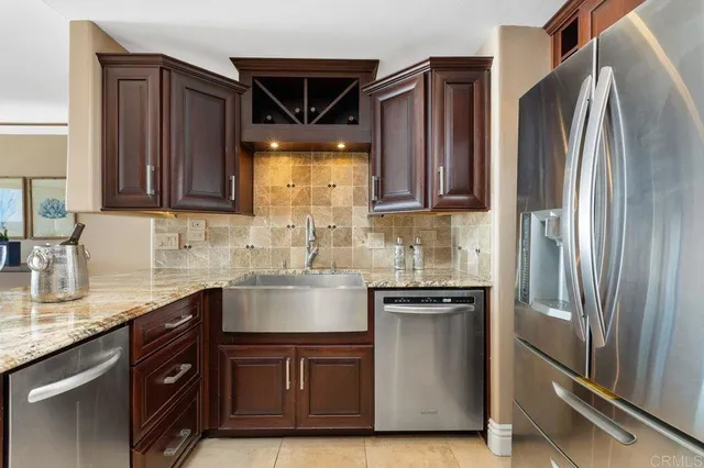 $1,395,000 | 1200 Harbor Drive, Unit 15B, Oceanside, CA 92054