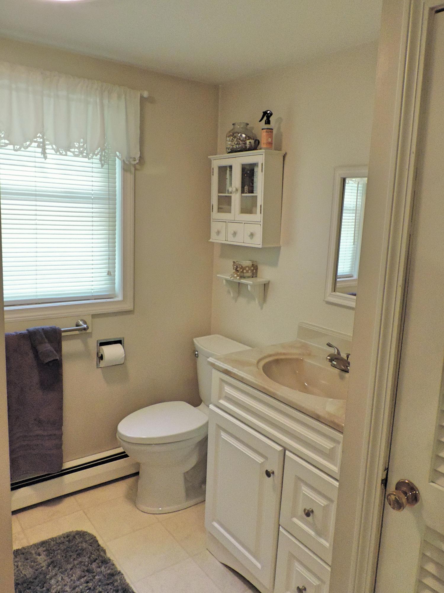 625 Bragdon Road Wells, ME 04090 - Photo 13 of 22 Hallway Bathroom