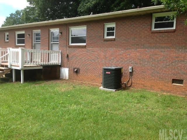 806 3rd Avenue Southwest Conover, NC 28613 - Photo 5 of 6 Gallery Image 5
