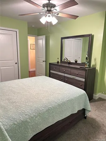 $1,100 | 1801 Fire Avenue, Medford, NY 11763