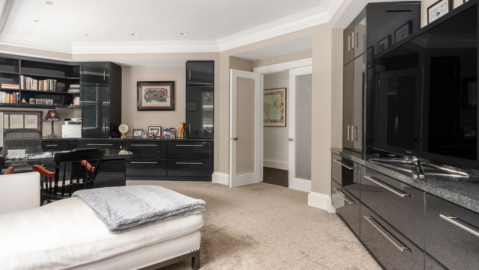 67 Byron Road Weston, MA 02493 - Photo 23 of 42 Gallery Image 23