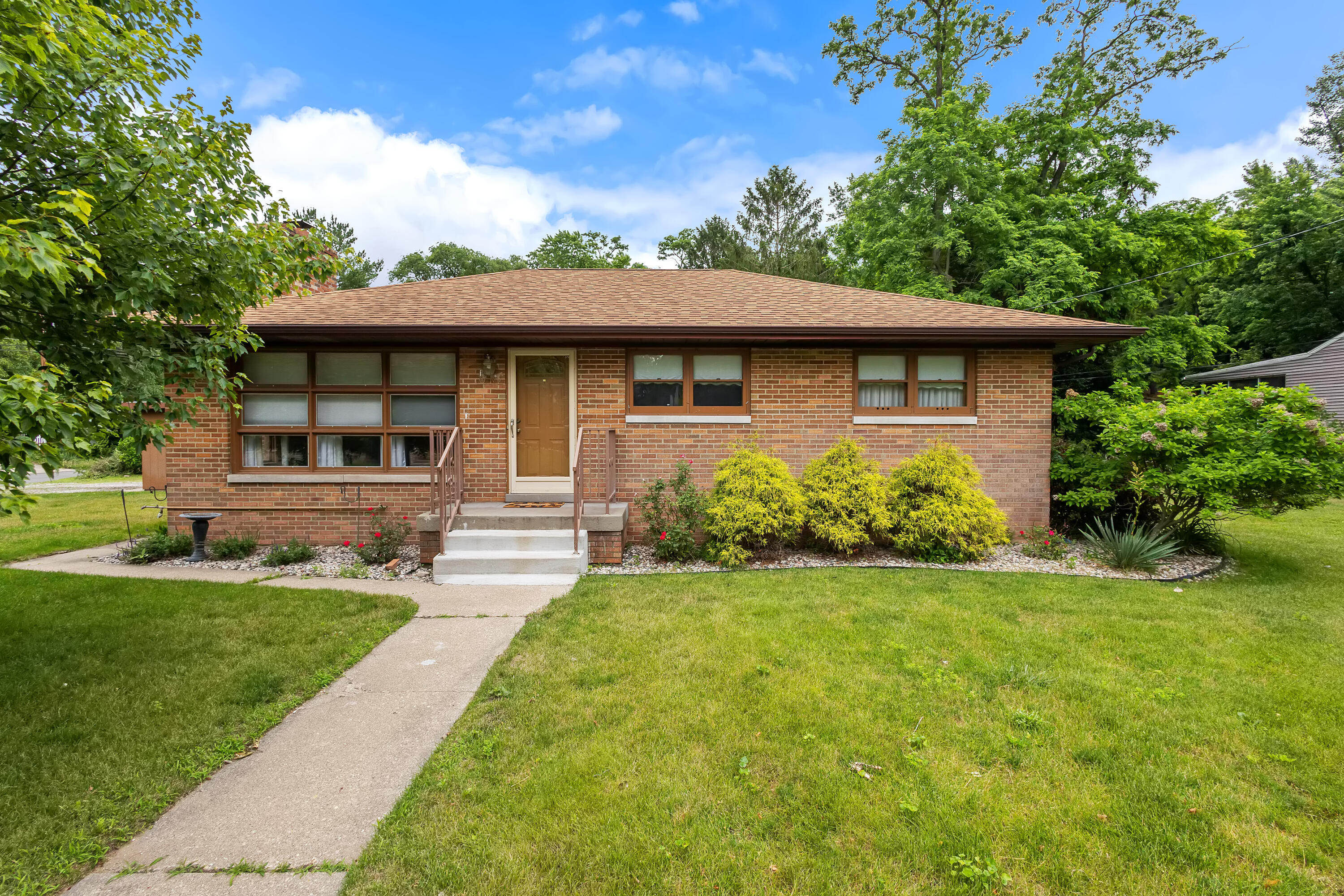 1 Locust Place Portage, IN 46368 - Photo 2 of 48 3000x2000