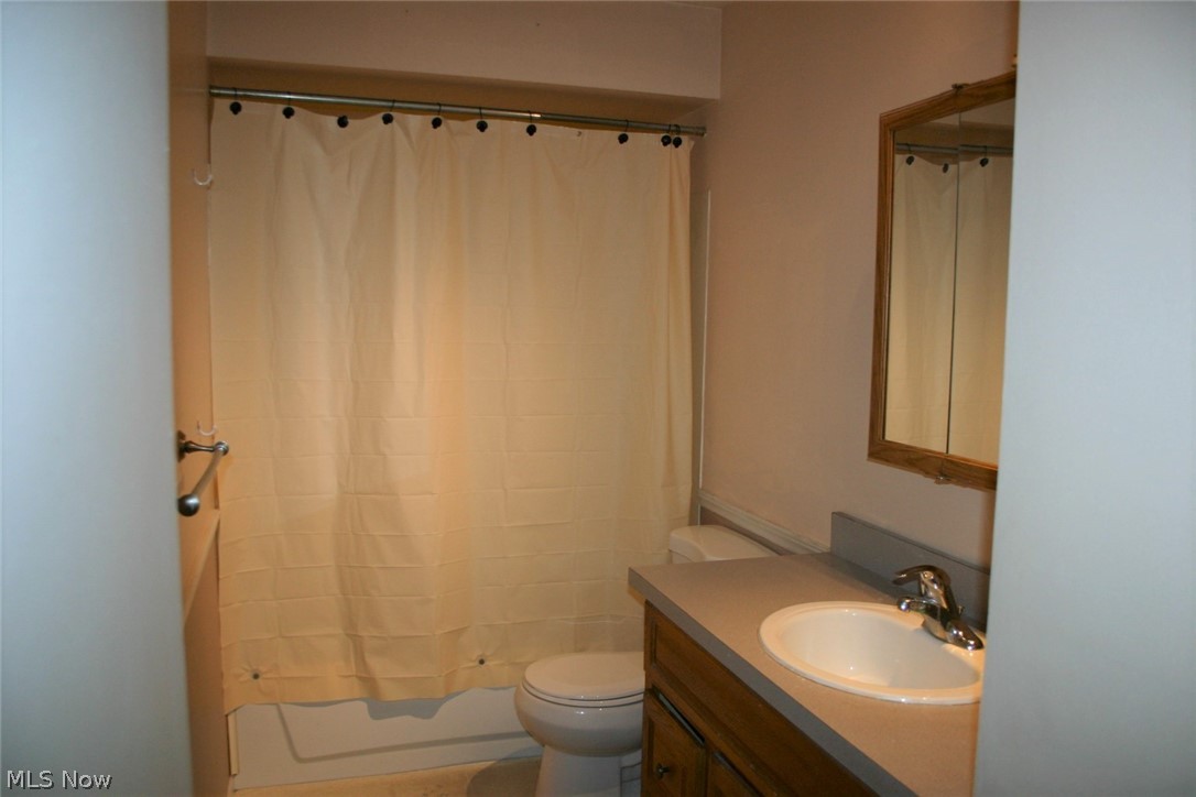 4173 Patton Road Cleveland, OH 44109 - Photo 13 of 19 Gallery Image 13