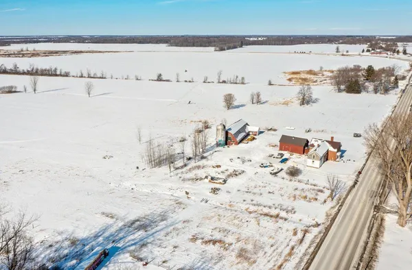 $349,900 | 431 North Main Street, Alburgh, VT 05440