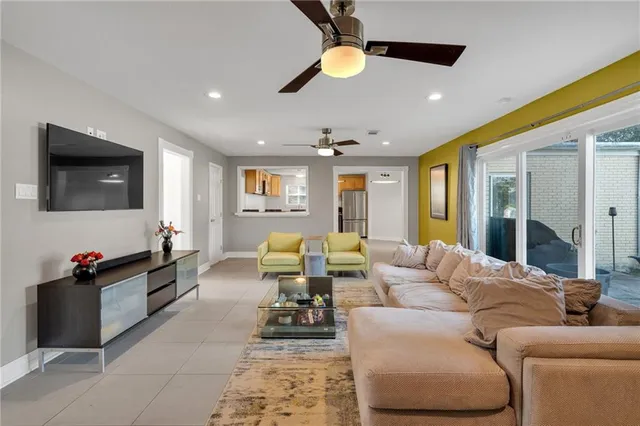 $425,000 | Undisclosed Address, New Orleans, LA 70122