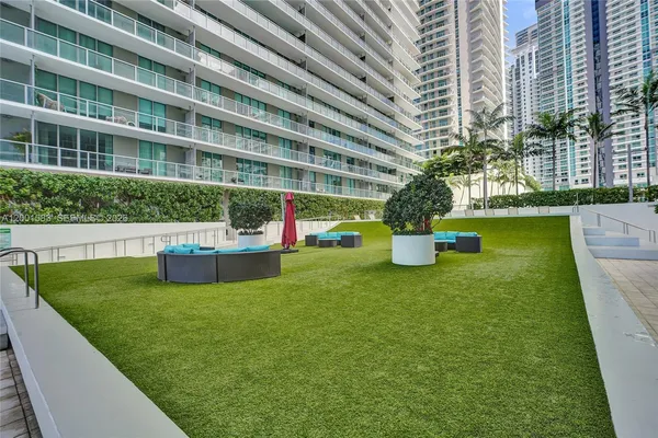 a view of building with outdoor space