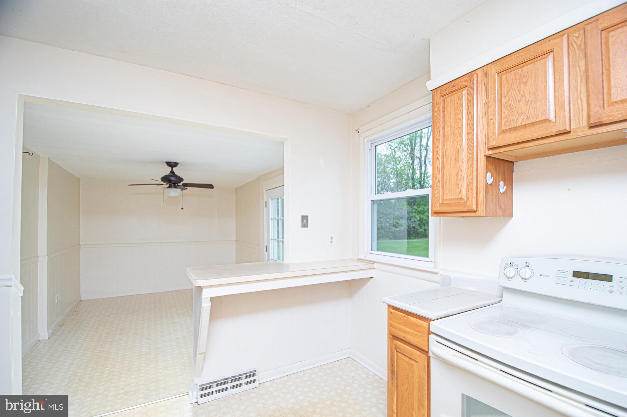 443 Old Charles Town Road Stephenson, VA 22656 - Photo 12 of 45 Kitchen/dining room