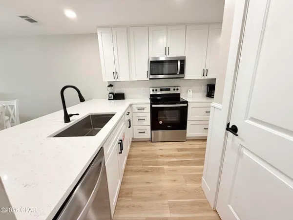 $2,375 | 520 Richard Jackson Boulevard, Unit 1912, Panama City Beach, FL 32407