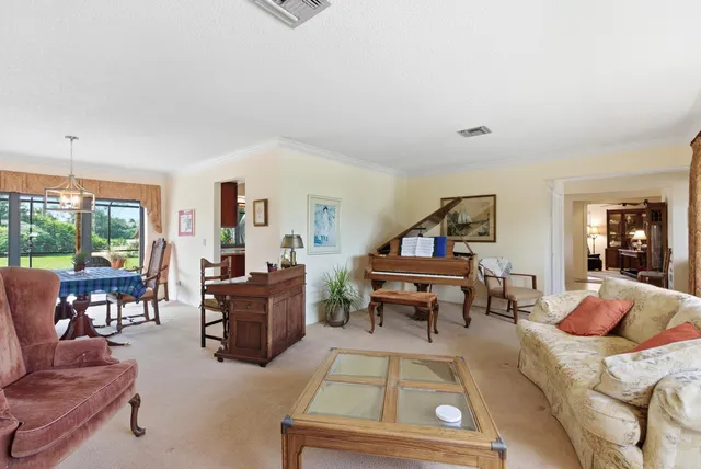 $650,000 | 5081 Southeast Burning Tree Circle, Stuart, FL 34997