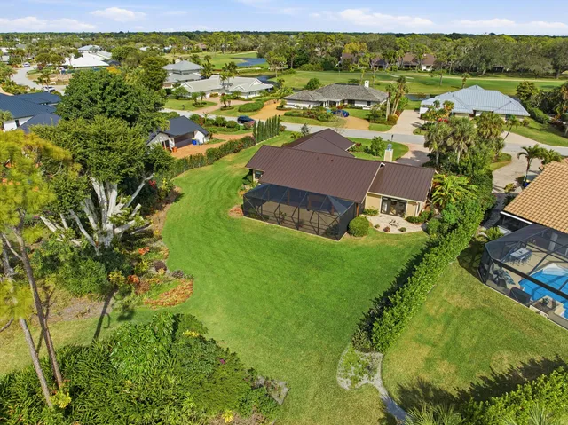 $650,000 | 5081 Southeast Burning Tree Circle, Stuart, FL 34997