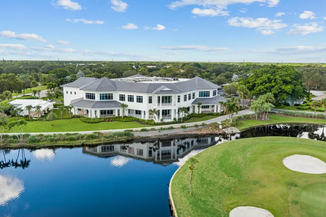 $650,000 | 5081 Southeast Burning Tree Circle, Stuart, FL 34997