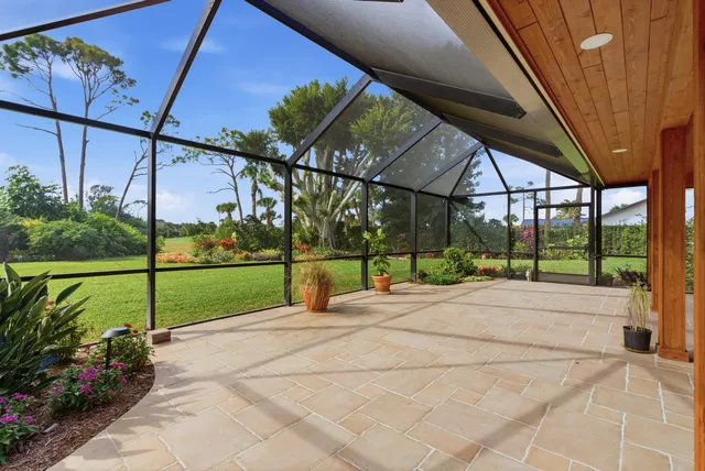 $650,000 | 5081 Southeast Burning Tree Circle, Stuart, FL 34997