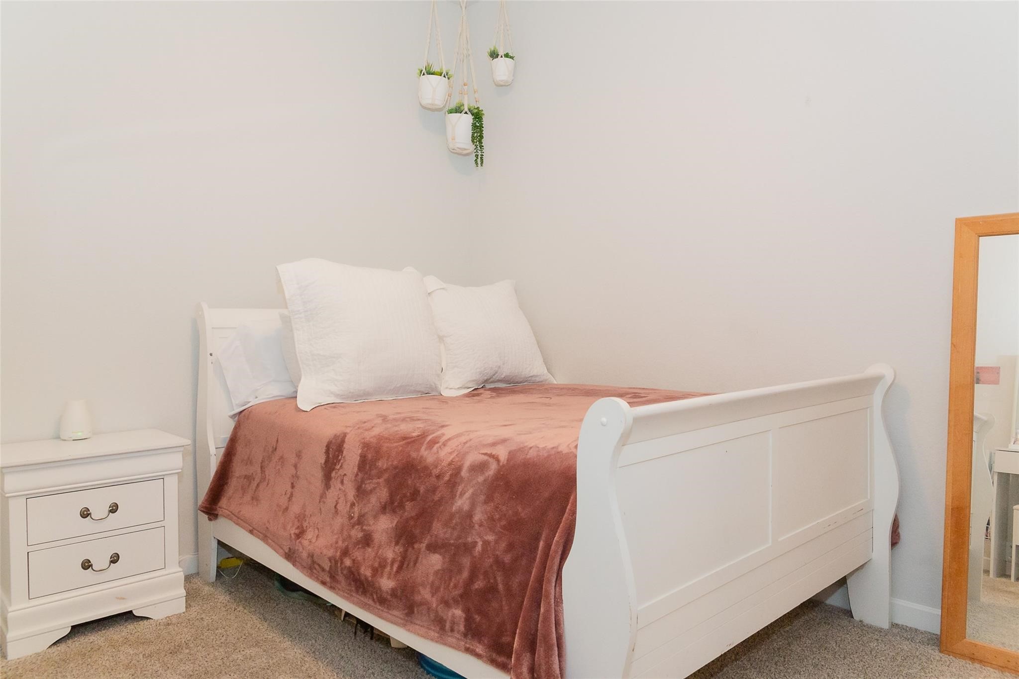 385 Weimer Lagoon Road La Porte, TX 77571 - Photo 15 of 22 Third Bedroom is bright and functional