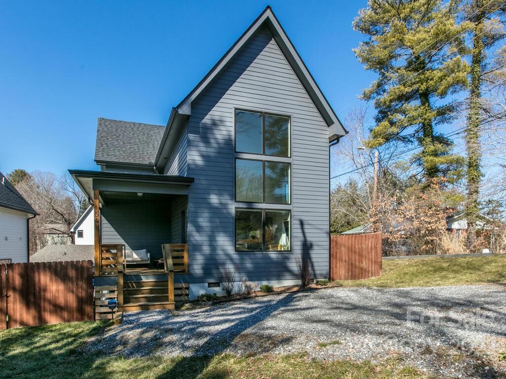54 Busbee View Road Asheville, NC 28803 - Photo 3 of 35 Gallery Image 3