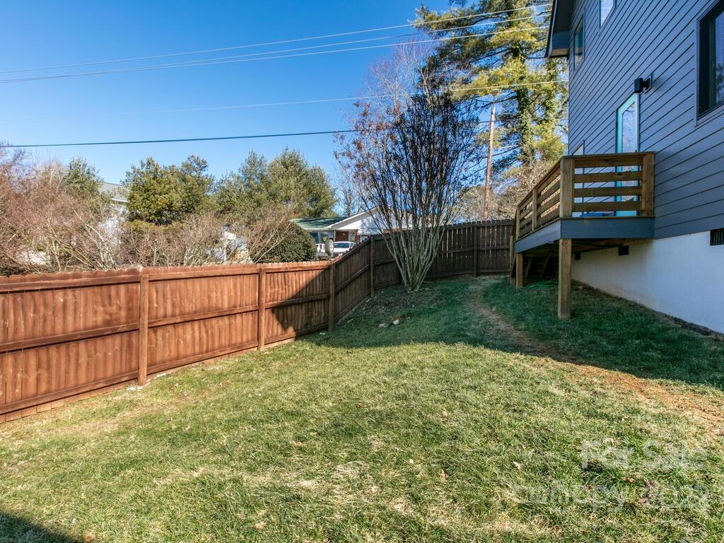 54 Busbee View Road Asheville, NC 28803 - Photo 33 of 35 Gallery Image 33
