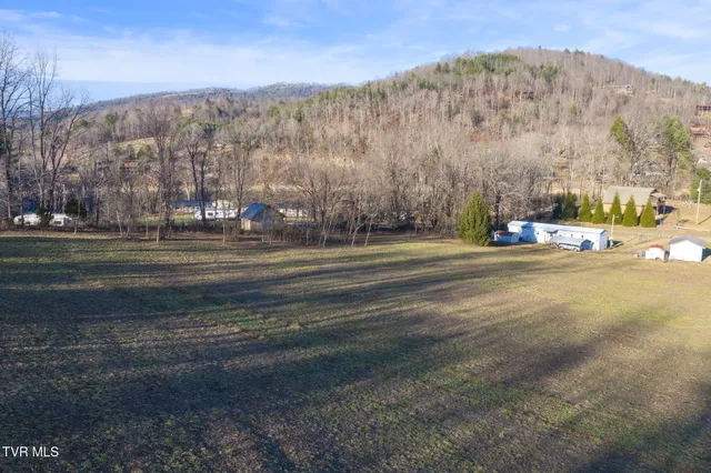$250,000 | 1183 Cowan Town Road, Butler, TN 37640