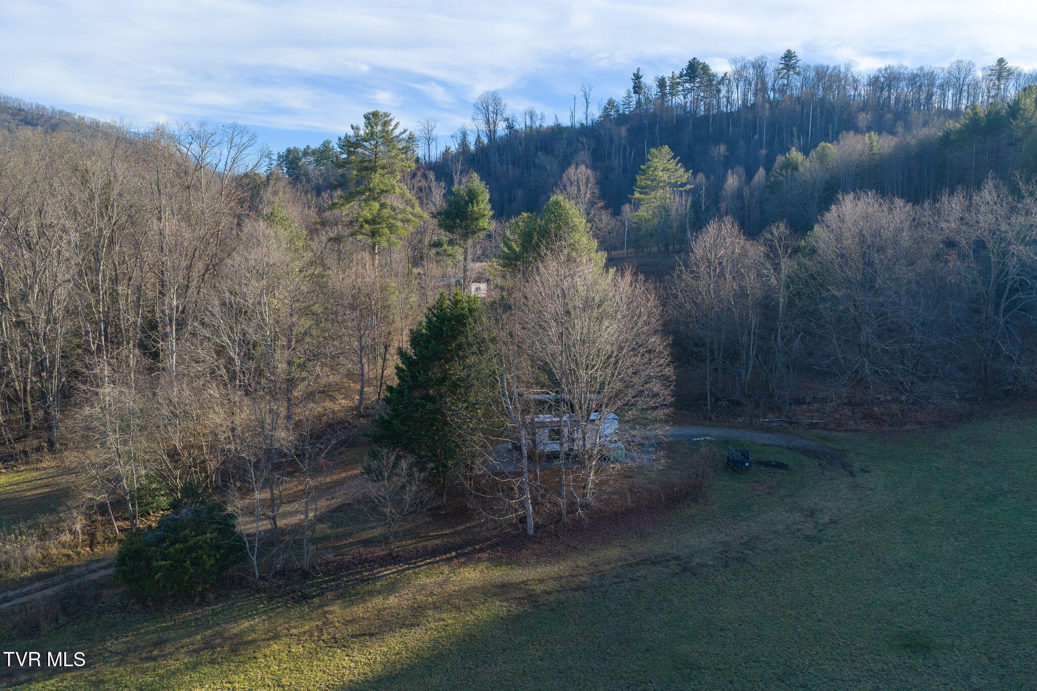 1183 Cowan Town Road Butler, TN 37640 - Photo 10 of 26 10-web-or-mls-DJI_20251213152356_0106_D