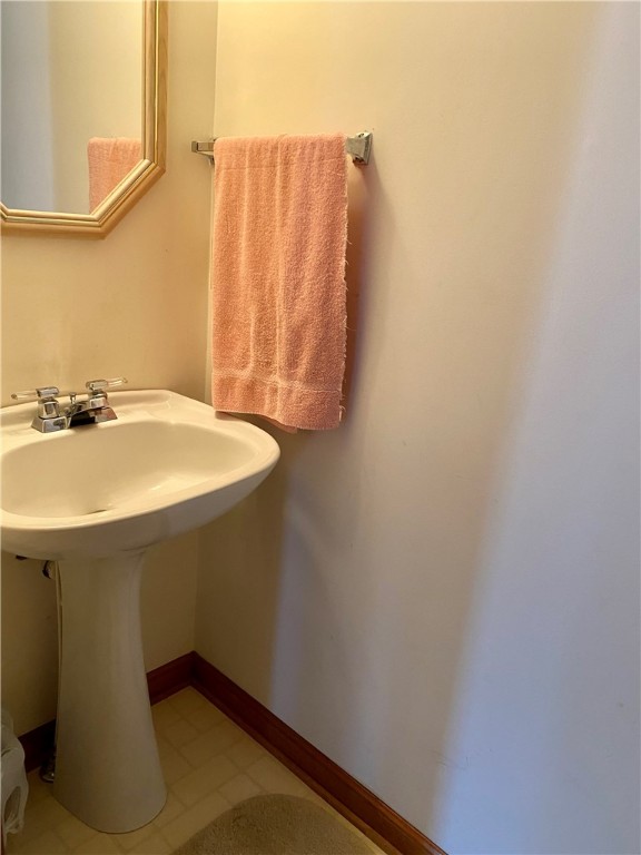 480 Ballard Road Pelzer, SC 29669 - Photo 11 of 30 Half Bath Off Den