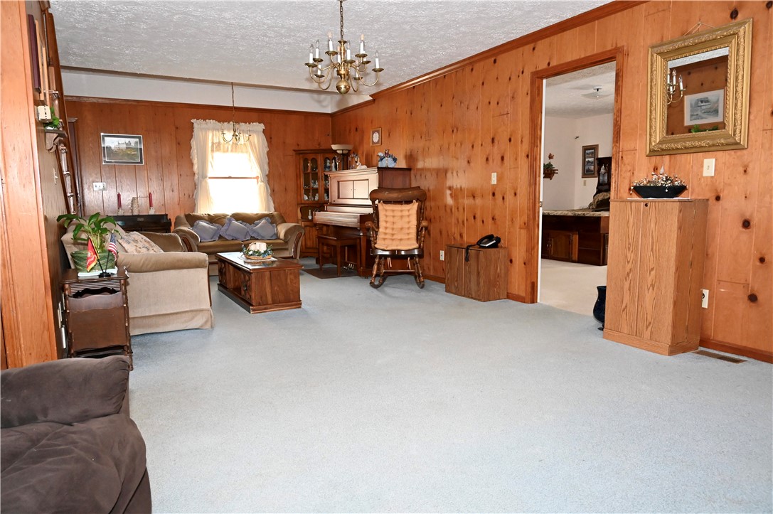 480 Ballard Road Pelzer, SC 29669 - Photo 8 of 30 Den