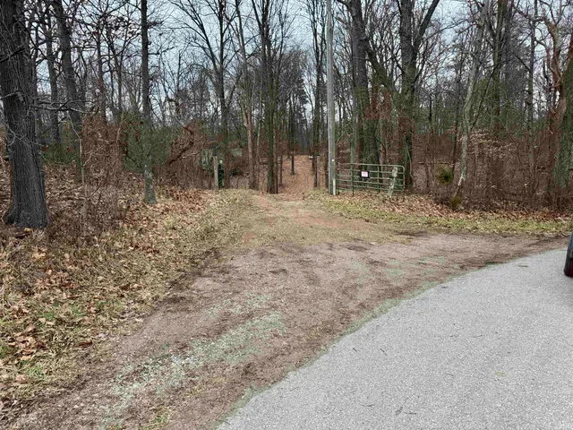 $424,900 | 9202 East Garrison Hollow Road, Salem, IN 47167