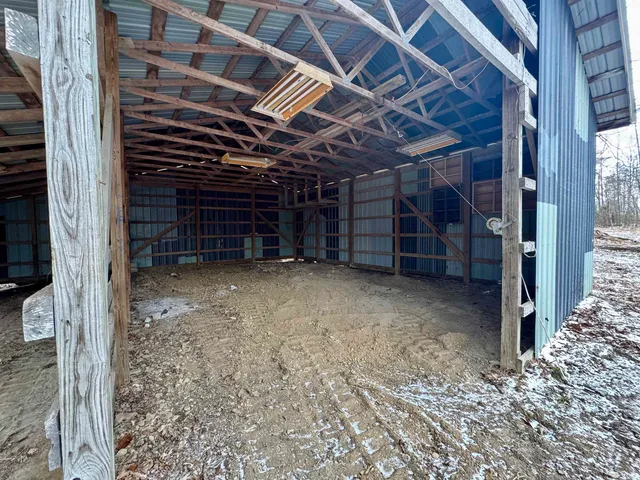 $424,900 | 9202 East Garrison Hollow Road, Salem, IN 47167