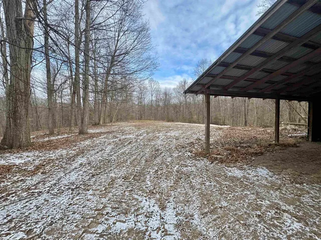 $424,900 | 9202 East Garrison Hollow Road, Salem, IN 47167