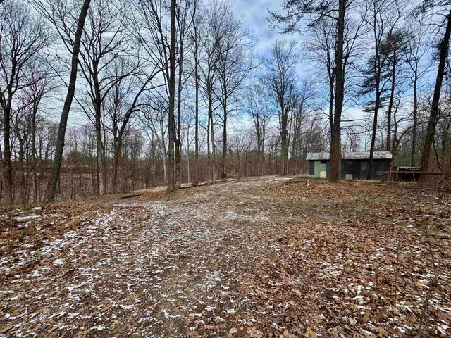 $424,900 | 9202 East Garrison Hollow Road, Salem, IN 47167