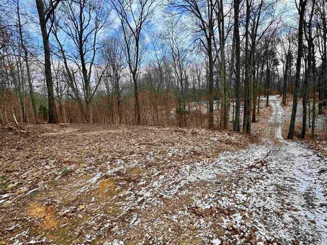 $424,900 | 9202 East Garrison Hollow Road, Salem, IN 47167