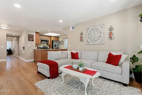 $645,000 | 6030 Via Montanez, Camarillo, CA 93012