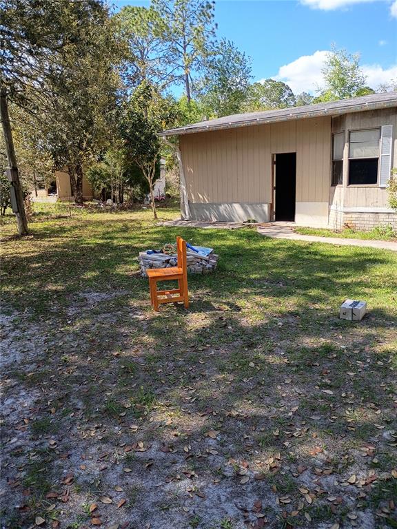 112 Thompson Avenue Interlachen, FL 32148 - Photo 3 of 4