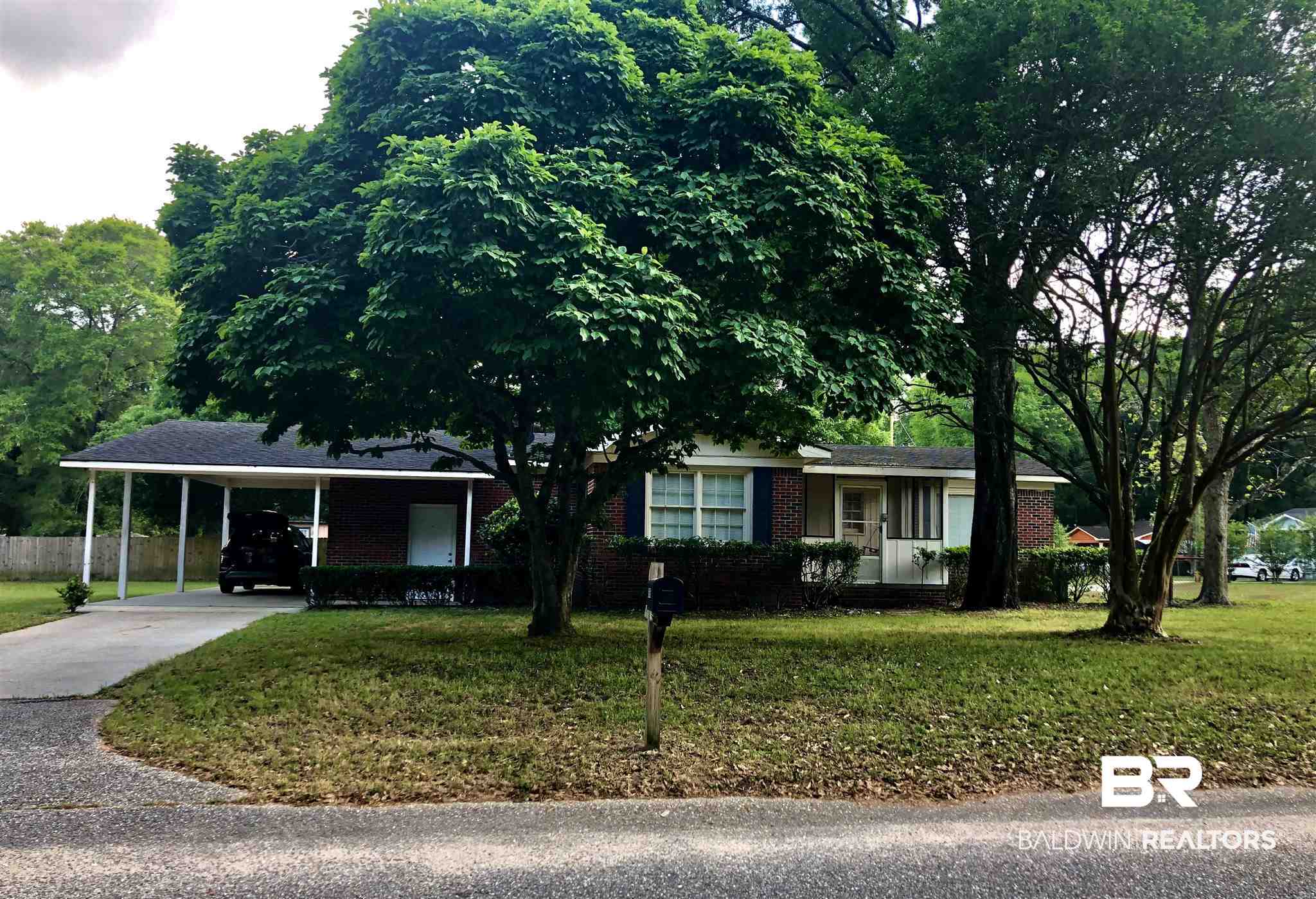 6765 Colonial Terrace Mobile, AL 36618 - Photo 1 of 12