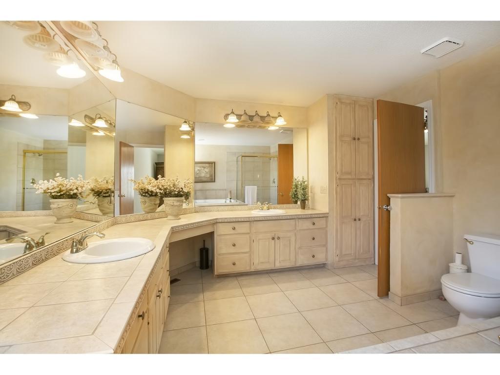 8918 Gould Road Eden Prairie, MN 55347 - Photo 15 of 29