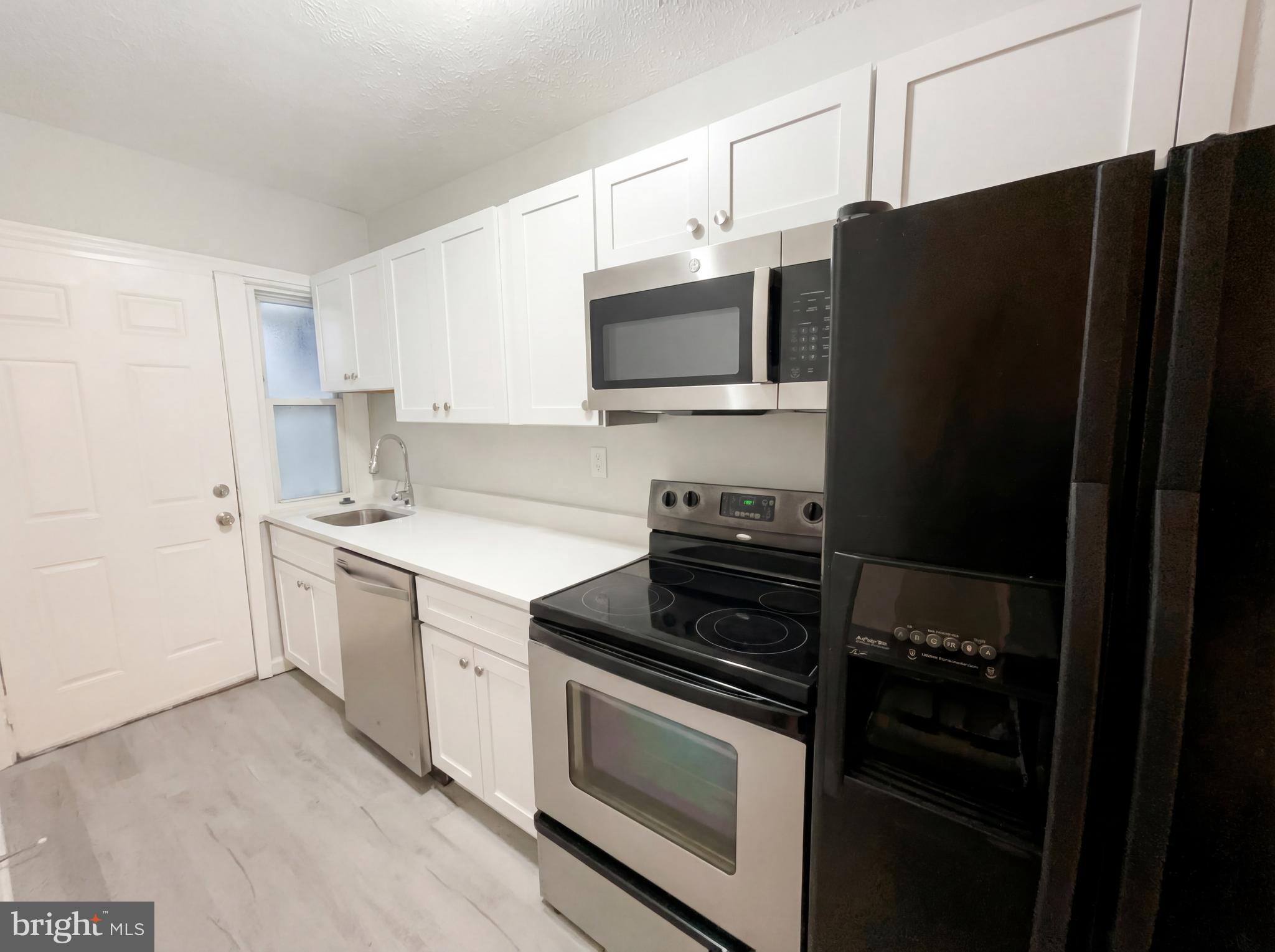 1224 16th Street Northeast Washington, DC 20002 - Photo 2 of 22