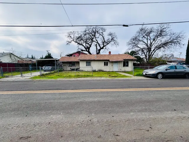$210,000 | 1141 E Street, Stockton, CA 95205