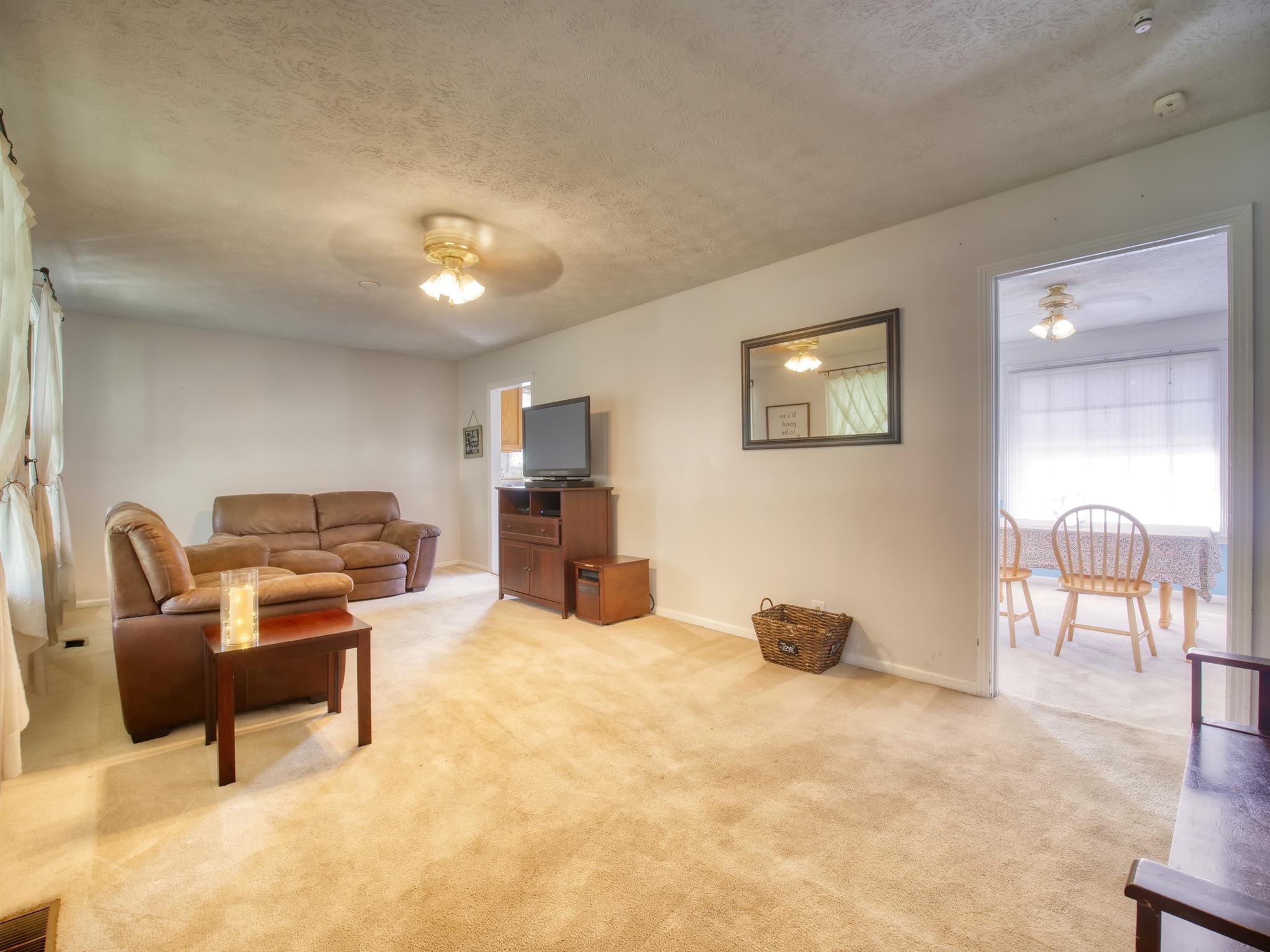 745 East Campbell Road Madison, TN 37115 - Photo 5 of 19 Gallery Image 5