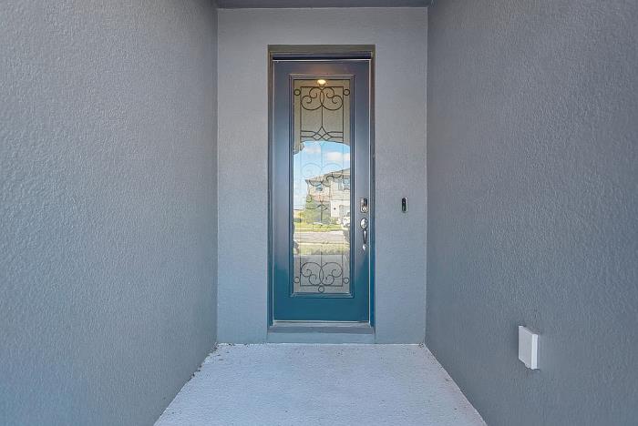 9107 Rally Spring Loop Wesley Chapel, FL 33543 - Photo 11 of 63